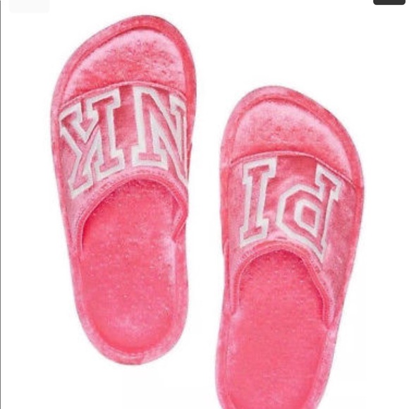 Pink slippers - Picture 2 of 4